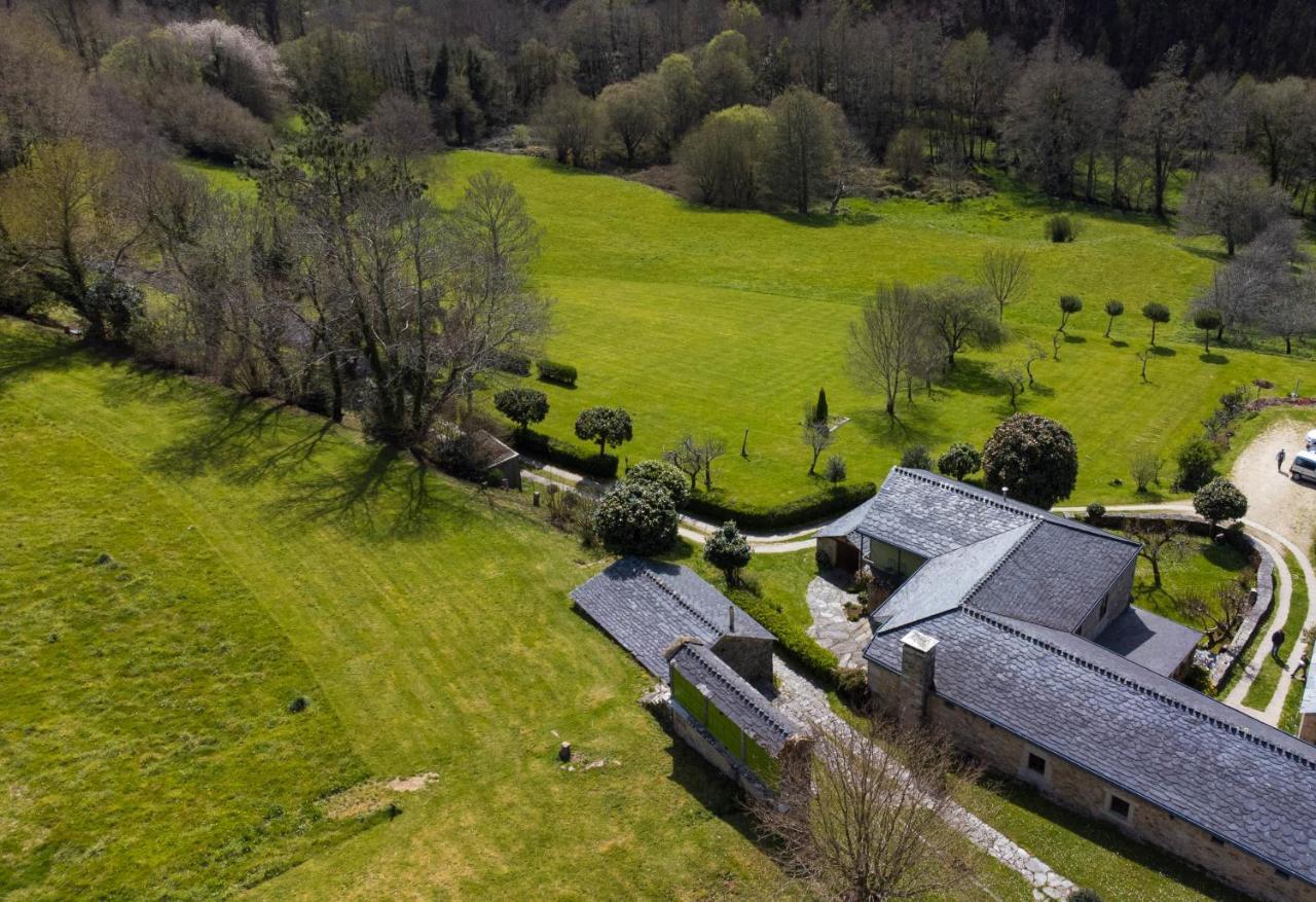 Casa Rural Grana Da Acea Monfero 外观 照片