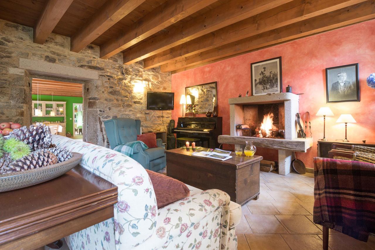 Casa Rural Grana Da Acea Monfero 外观 照片